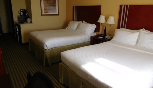 Standard Room, 2 Queen Beds, Non Smoking