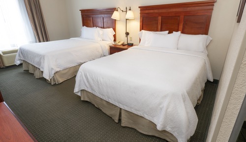 Standard room with two queen beds