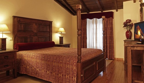 Basic Double or Twin Room, 1 Double or 2 Twin Beds