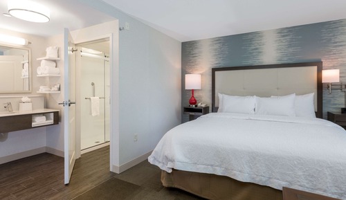 Studio, 1 King Bed