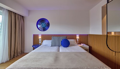 Double Room, Balcony
