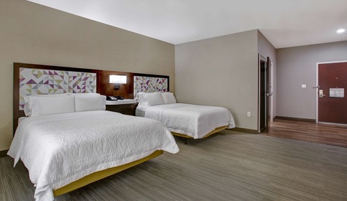 Room, 2 Queen Beds, Accessible, Non Smoking