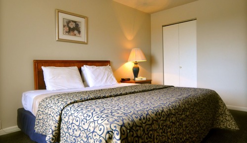 Studio, 1 Queen Bed