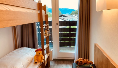 Family Apartment, 2 Bedrooms, Balcony, Mountain View