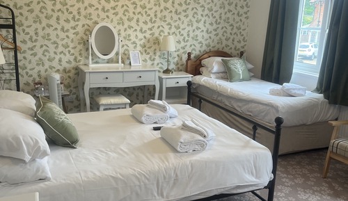 Triple Room