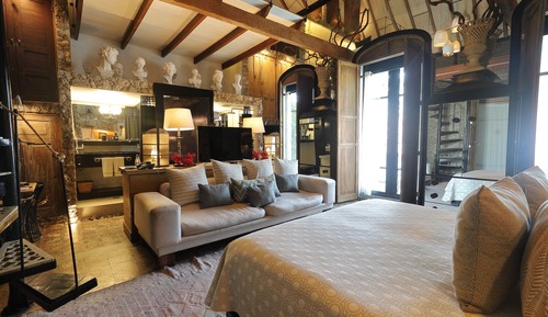 Presidential Suite, Private Bathroom