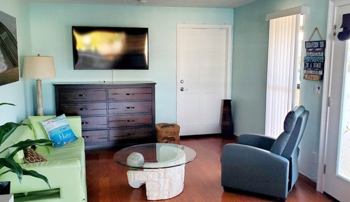 Upstairs Waterfront Suite
