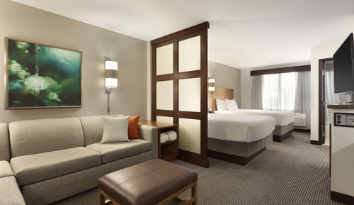 Room, 2 Queen Beds, Accessible, Bathtub