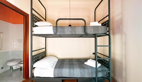 Shared Dormitory, Mixed Dorm
