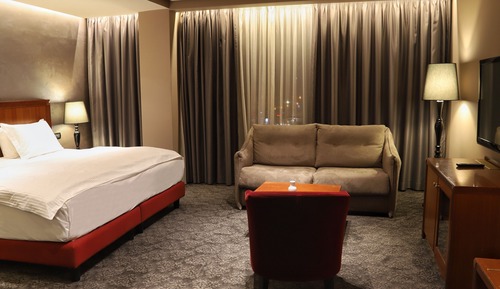 Deluxe Single Room
