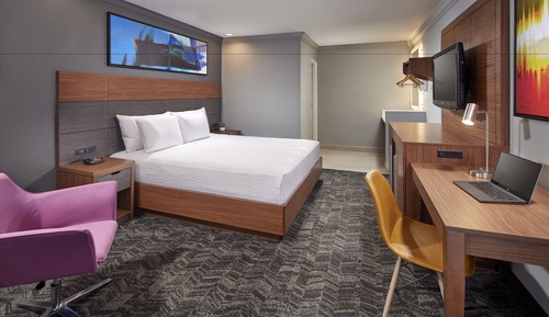 Standard Room, 1 King Bed, Multiple View