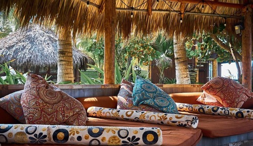Standard Bungalow, 1 King Bed