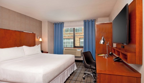 Standard Room, 1 King Bed (Mobility/Hearing Access, Roll-in Shwr)