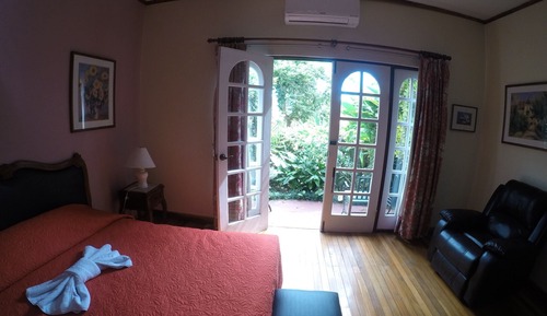 Family Suite, Multiple Beds, Terrace, Mountain View
