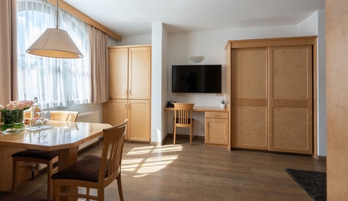 Apartment, 2 Bedrooms, Balcony