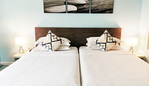 Deluxe Seaview Twin Room