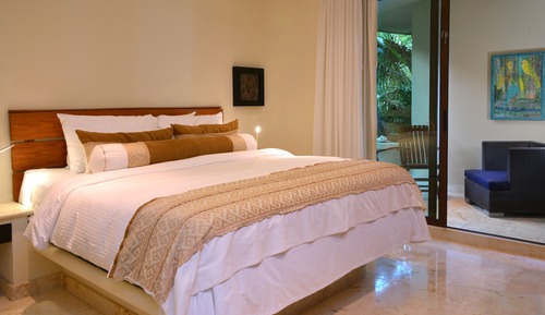 Deluxe Condo, 2 Bedrooms, Kitchen