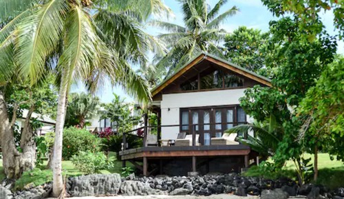 Villa, Beachfront