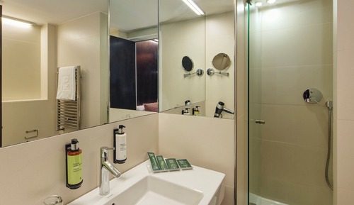 Classic Twin Room