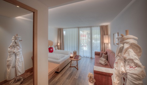 Comfort Double or Twin Room
