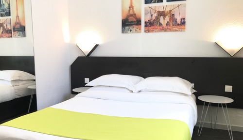 Basic Double Room, 1 Double Bed