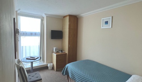 Single Room, Sea View