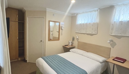 Economy Double Room