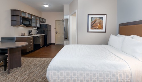 Studio Suite, 1 Queen Bed