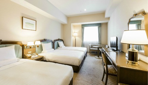 Standard Corner Triple Room - Smoking (Eco Plan - No Cleaning Service)