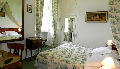 Classic Double or Twin Room