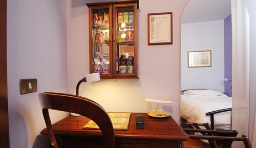 Single Room