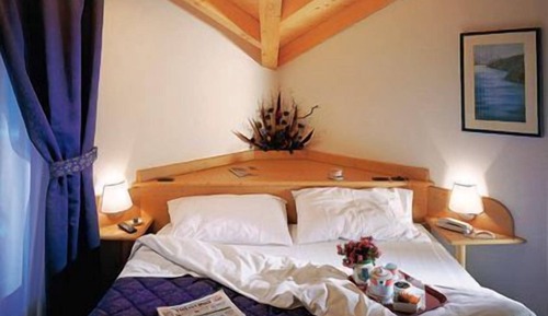 Double Room, 1 Large Twin Bed (Spa Access)