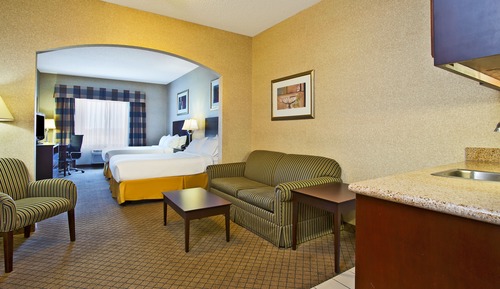 Suite, 2 Queen Beds