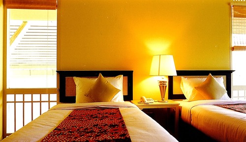Courtyard View Room with Balcony