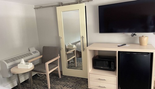 Suite, Multiple Beds, Non Smoking (not pet friendly)
