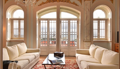 Deluxe Suite, River View