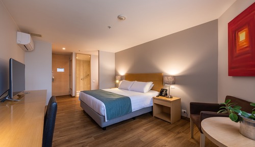 Standard Room, 1 Queen Bed (Superior Queen Bed)