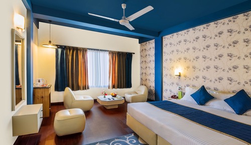 Deluxe Room, 1 Queen Bed