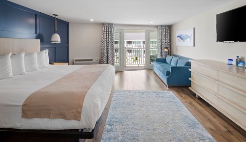 Deluxe Room, 1 King Bed with Sofa bed, Balcony, Ocean View (King)