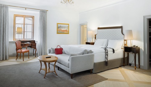 Linden Tree Suite