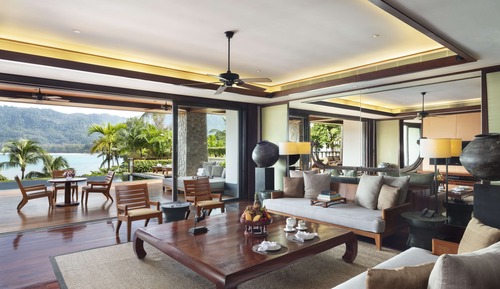 4 Bedroom Pool Suite