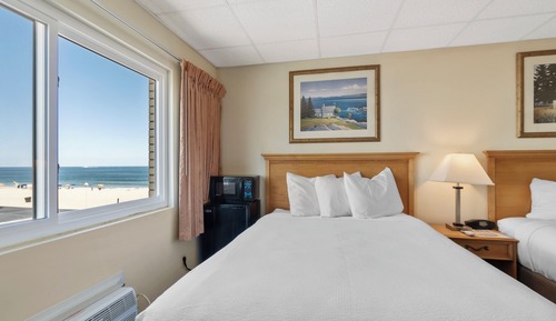 Deluxe Room, 2 Double Beds (Ocean Side View  )