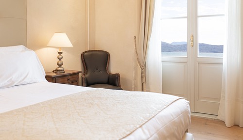 Superior Single Room, Lake View