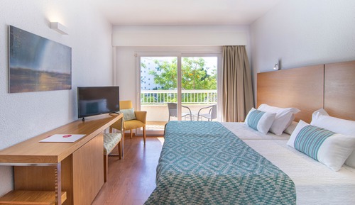 Economy Room