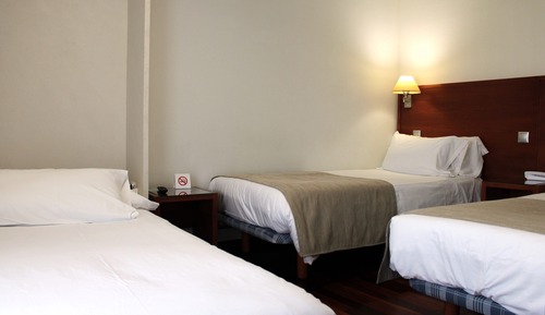Triple Room, Multiple Beds