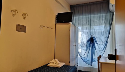 Economy Single Room