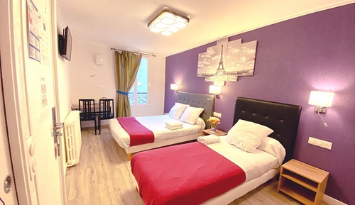 Triple Room