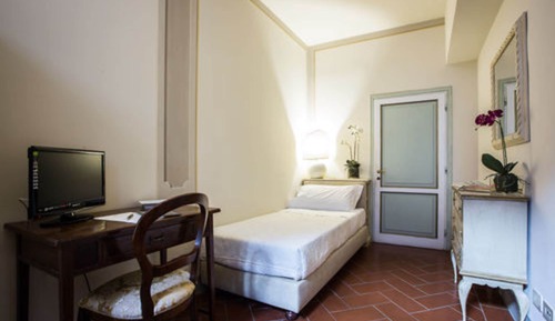 Single Room, Balcony