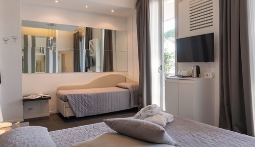Quadruple Room