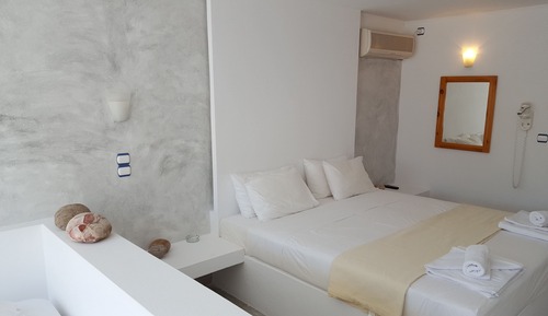 Deluxe Quadruple Room, Multiple Beds